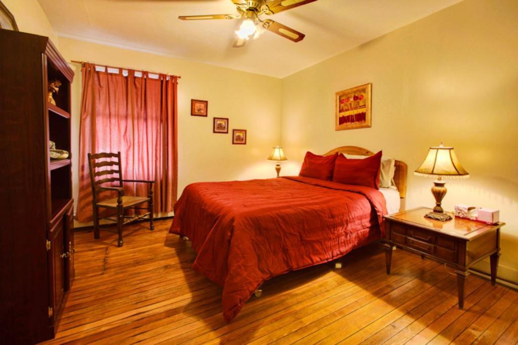 Suites On Main Margaretville الغرفة الصورة